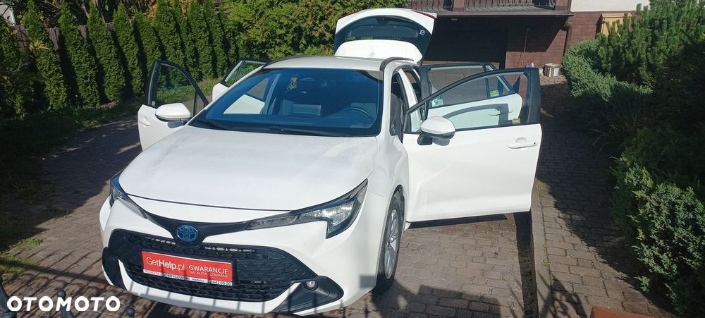 Toyota Corolla 1.8 Hybrid Comfort - 35