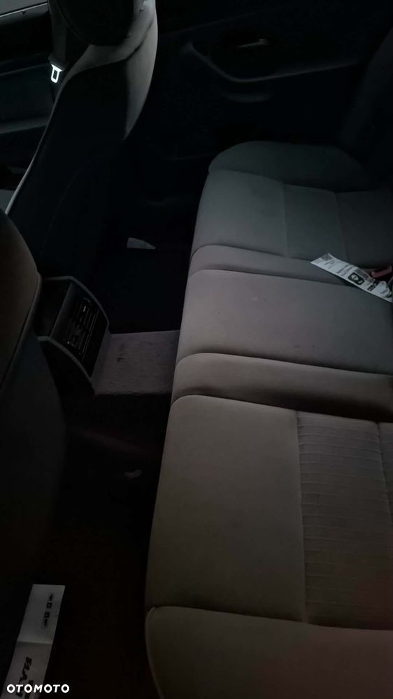 BMW Seria 5 523i - 13