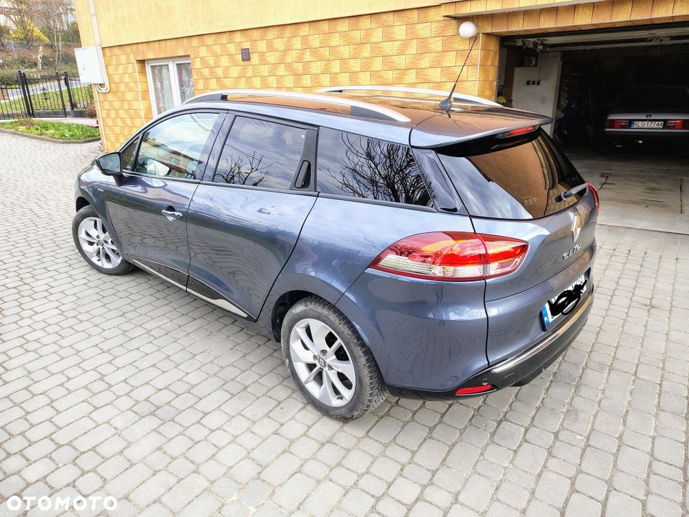 Renault Clio - 5