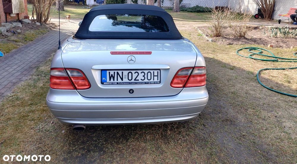 Mercedes-Benz CLK - 6