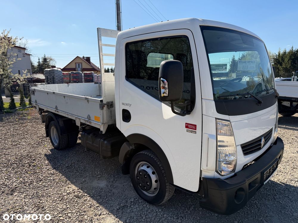 Nissan Cabstar  KIPER WYWROTKA IGŁA - 15