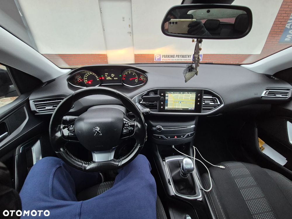 Peugeot 308 BlueHDi FAP 120 Stop & Start Allure - 10