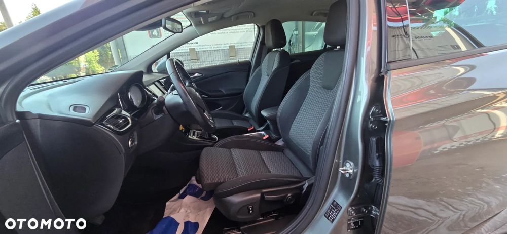 Opel Astra 1.4 Turbo Innovation - 30