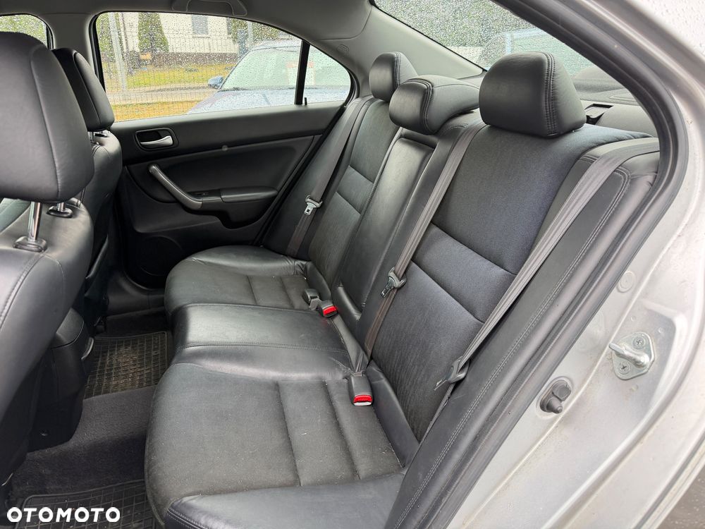 Honda Accord 2.2i-CTDi Executive - 11