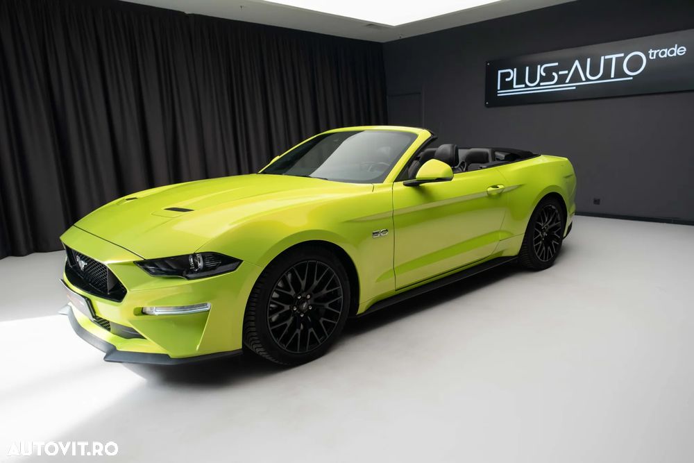 Ford Mustang - 7