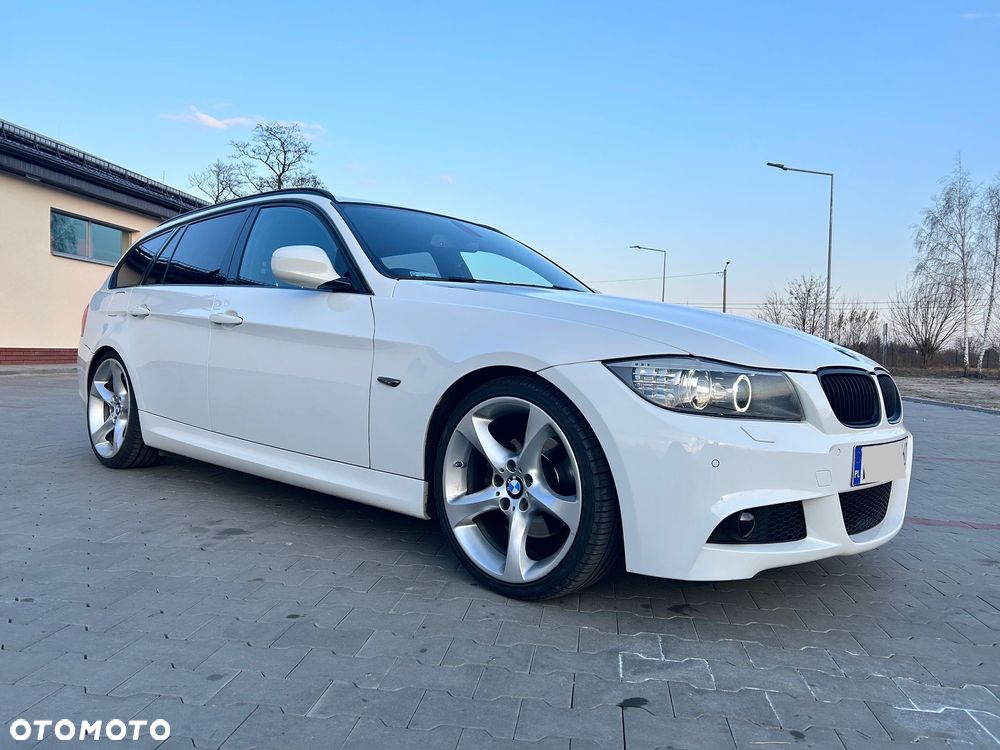 BMW Seria 3 320d - 12