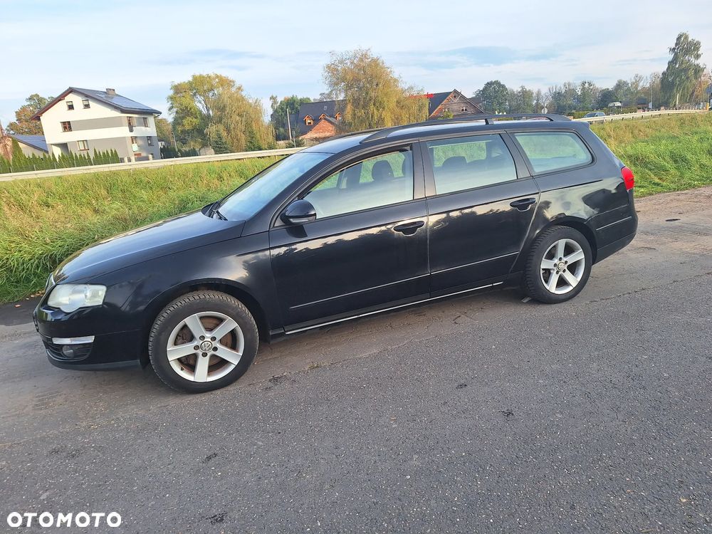 Volkswagen Passat 1.9 TDI DPF Comfortline - 3