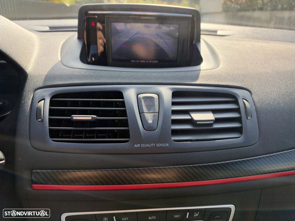 Renault Mégane 1.5 dCi GT Line J18 - 14