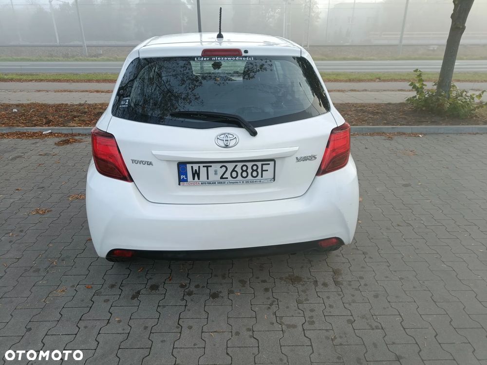Toyota Yaris - 3
