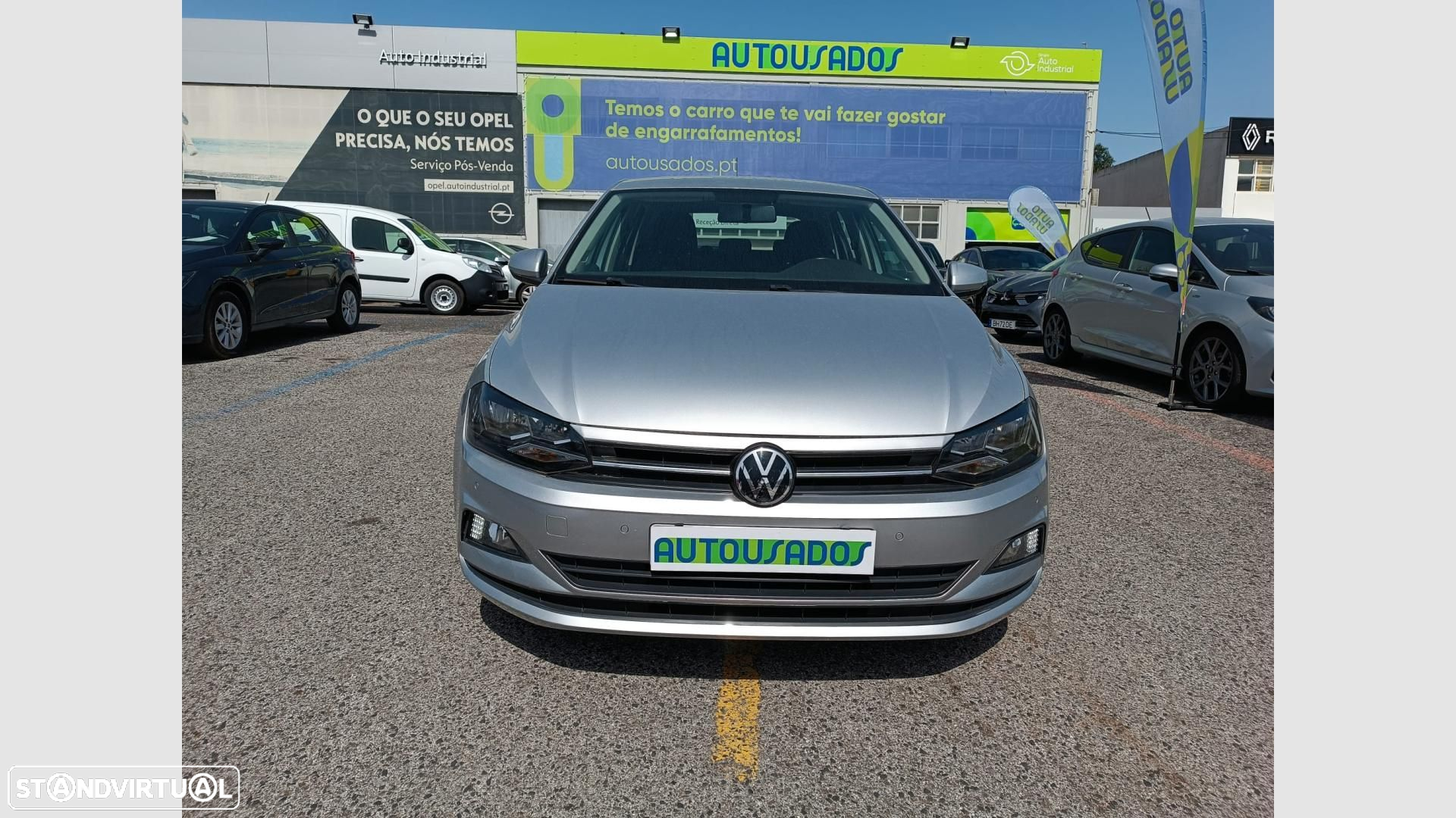 VW Polo 1.0 Confortline - 2