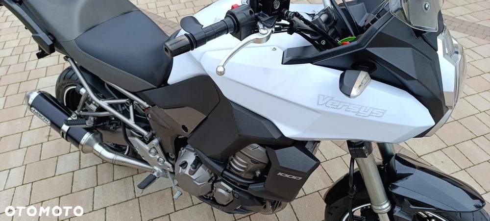Kawasaki Versys 1000 - 20
