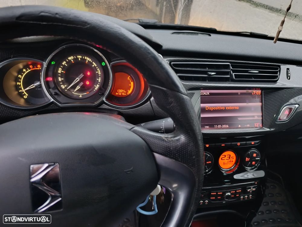 Citroën DS3 1.6 HDi Airdream Sport Chic - 5