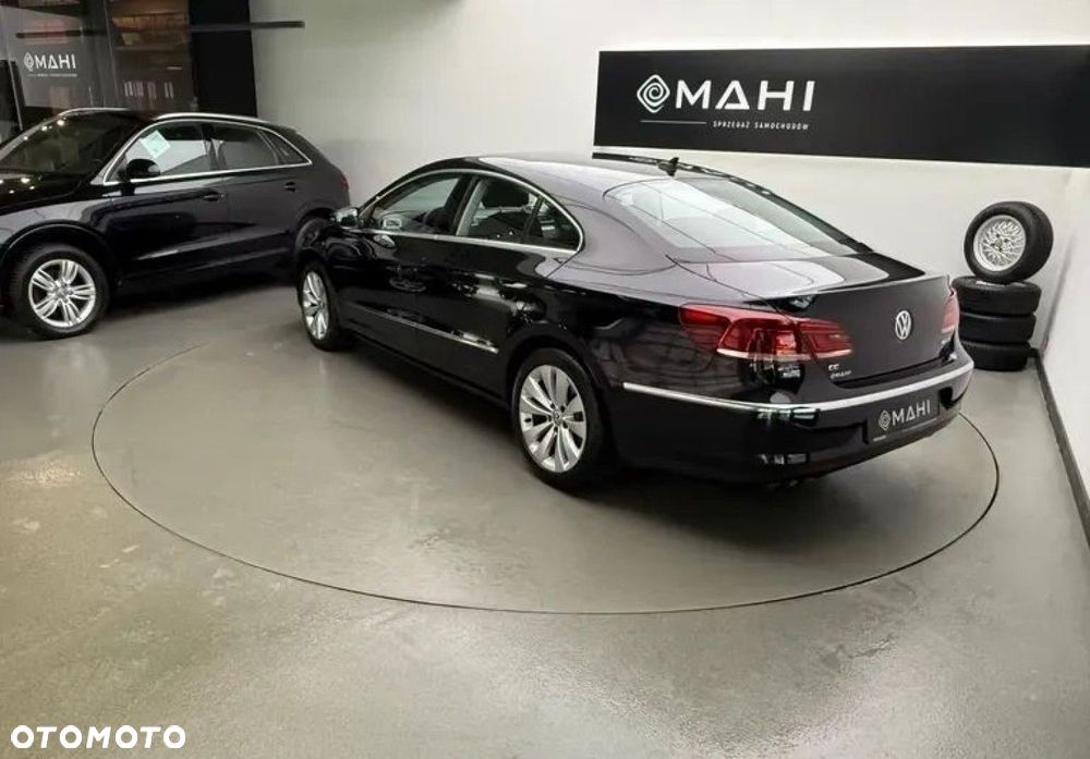 Volkswagen CC 2.0 TDI BlueMotion Technology - 9