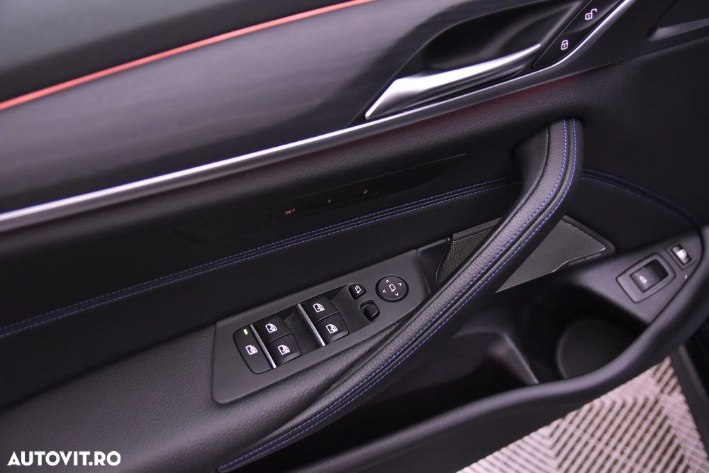 BMW Seria 5 530e xDrive AT PHEV - 14