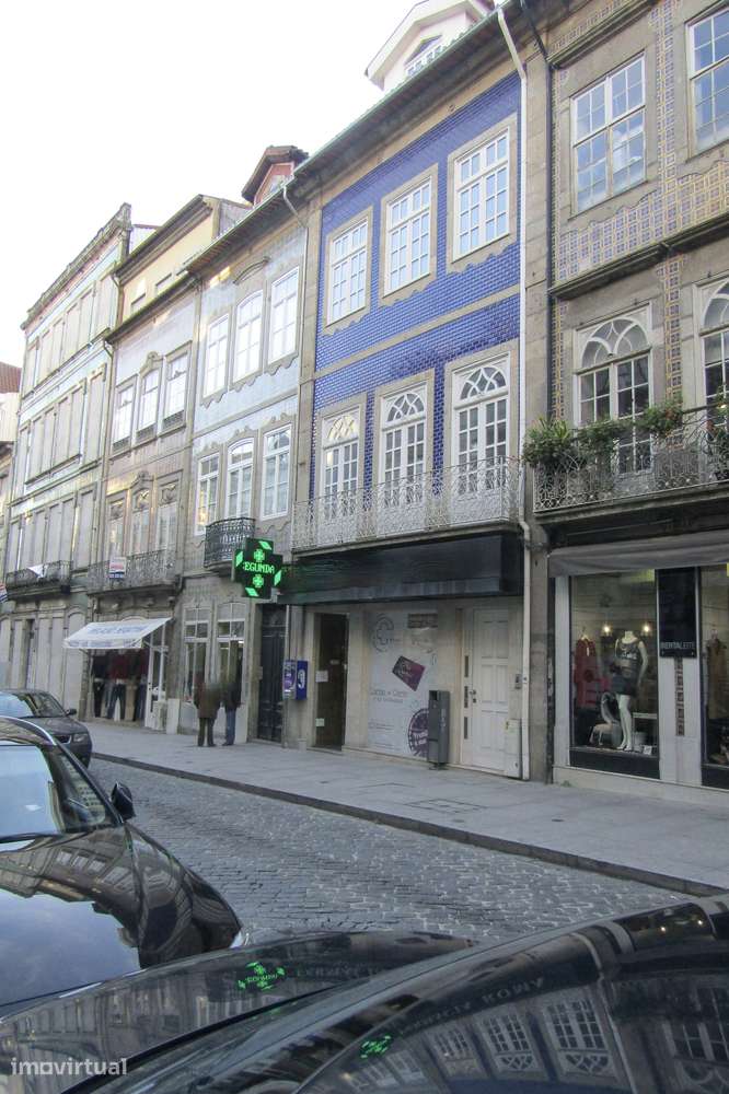 Loja para arrendamento no centro histórico de Braga - Grande imagem: 5/14