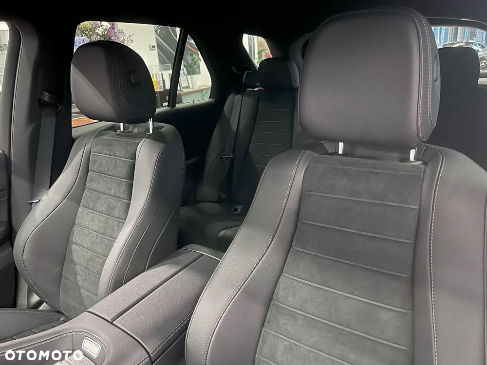 Mercedes-Benz GLE 300 d mHEV 4-Matic AMG Line - 13