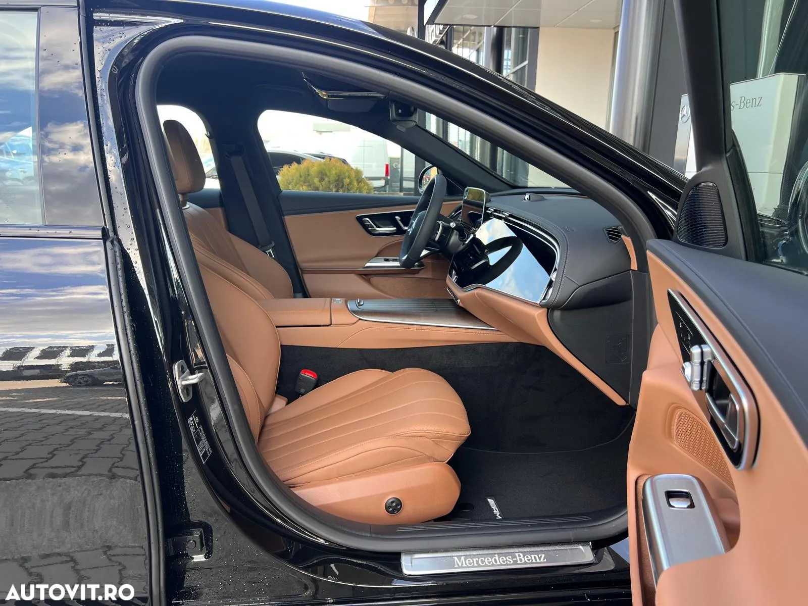 Mercedes-Benz E 300 4MATIC Aut. - 6