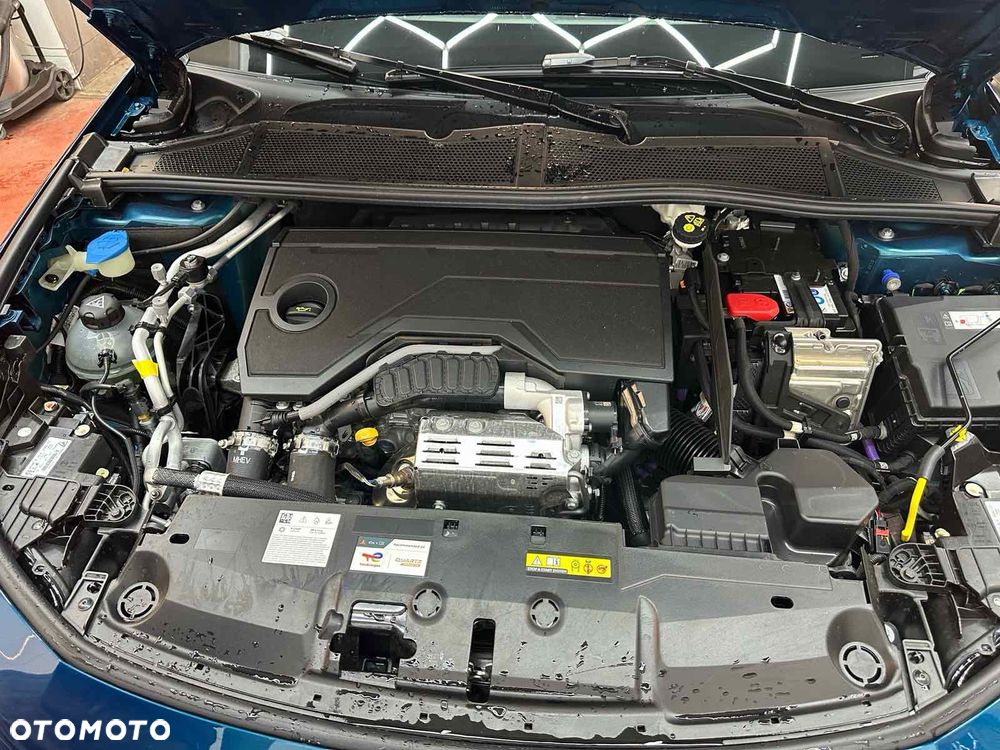 Peugeot 308 1.2 PureTech GT S&S EAT8 - 9