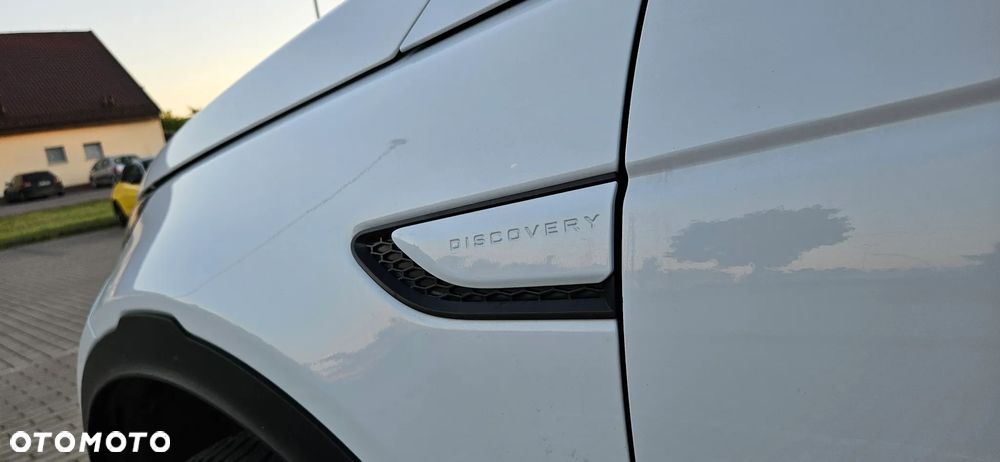 Land Rover Discovery Sport TD4 HSE Luxury - 23
