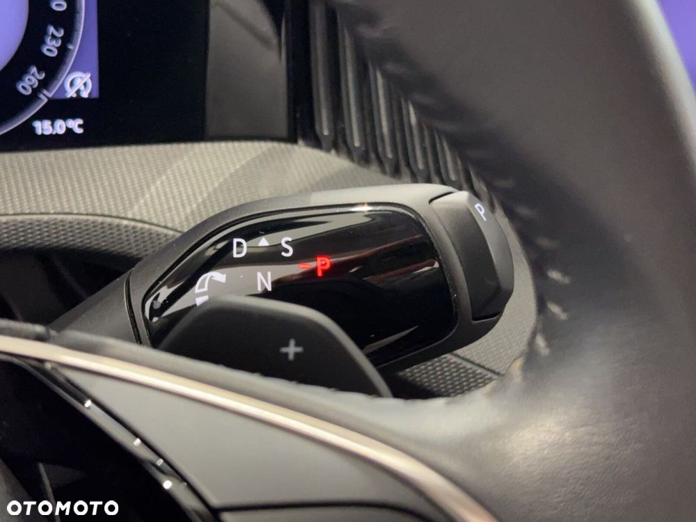 Skoda Superb 2.0 TDI SCR Essence DSG - 41