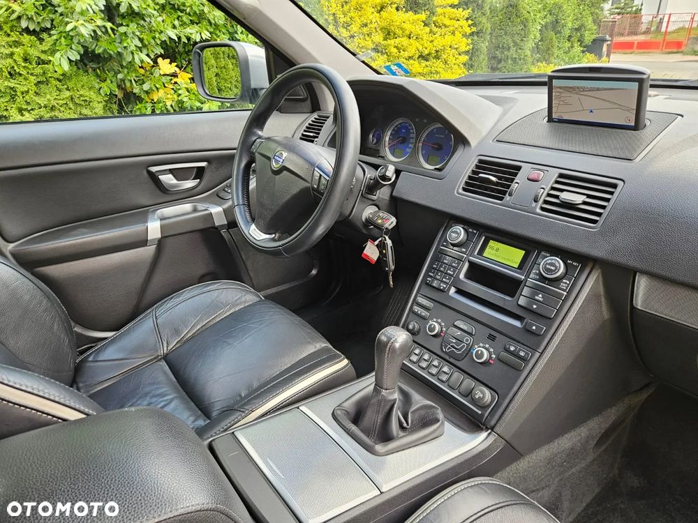 Volvo XC 90 - 35