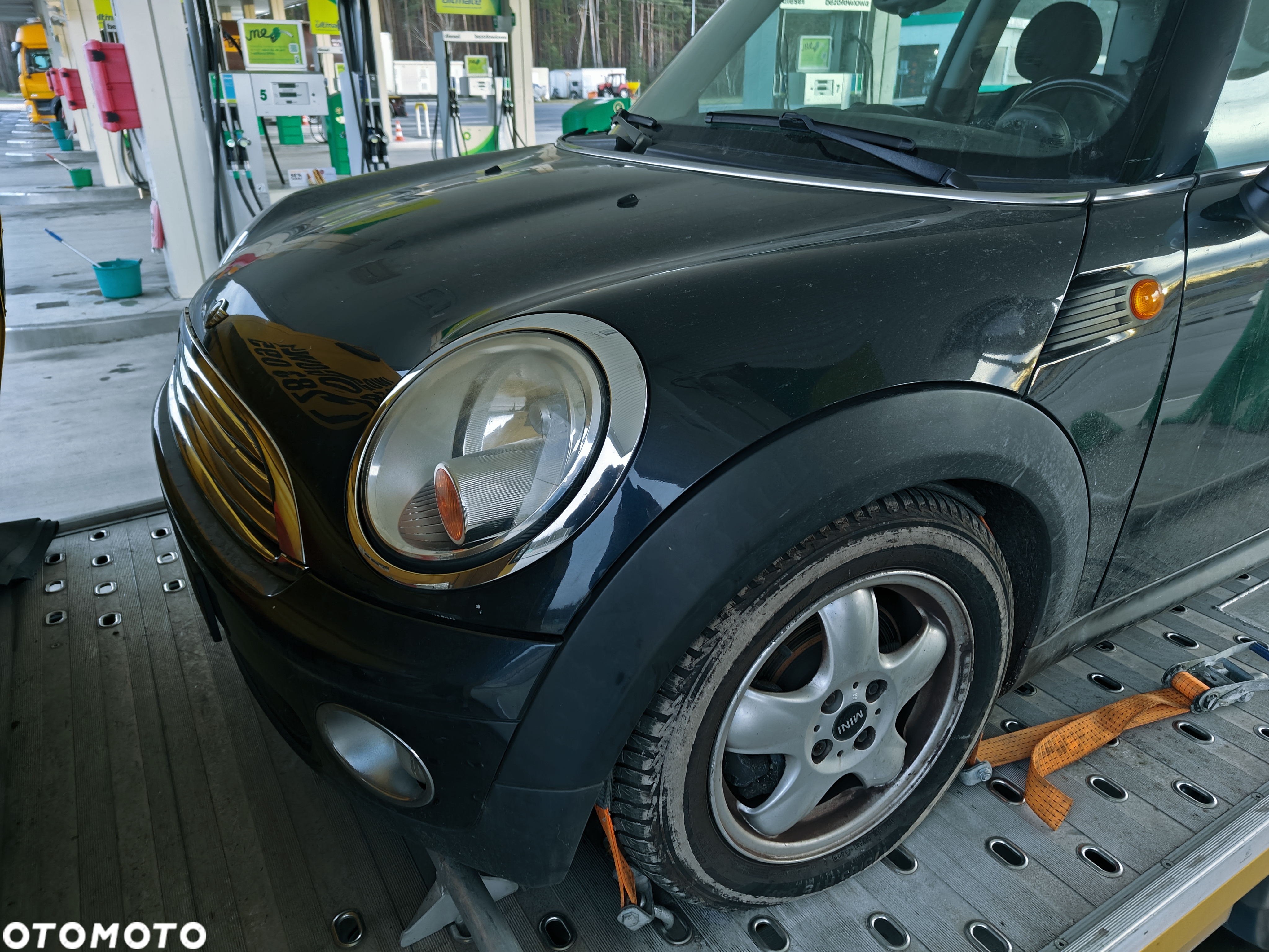 MINI Cooper Standard - 10
