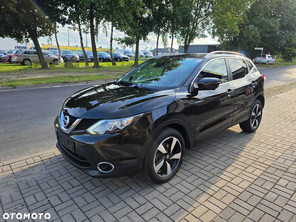 Nissan Qashqai 1.6 DIG-T 360 - 1