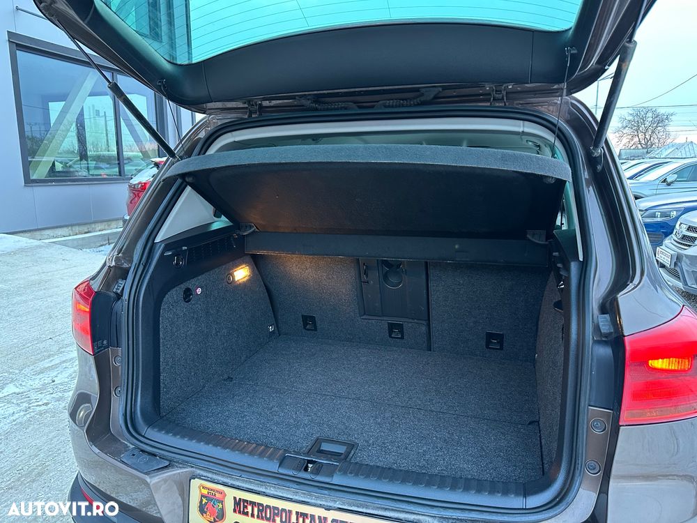 Volkswagen Tiguan - 10