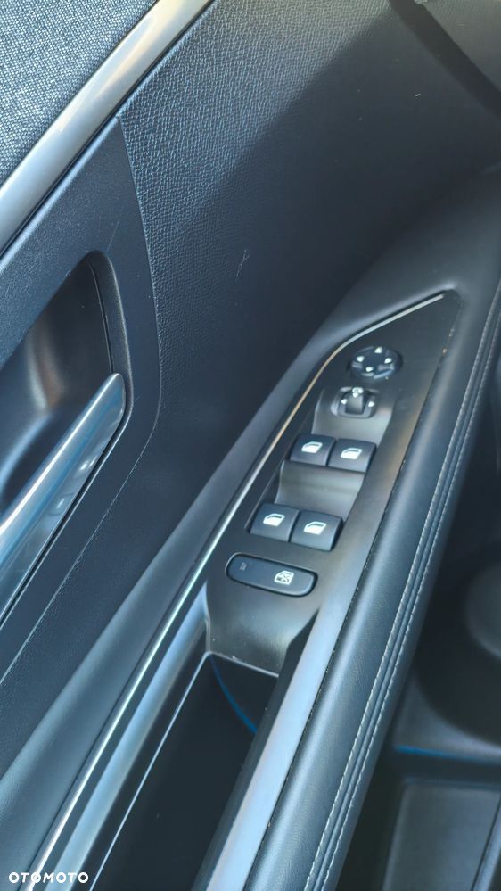 Peugeot 3008 BlueHDi 130 Stop & Start Allure - 25