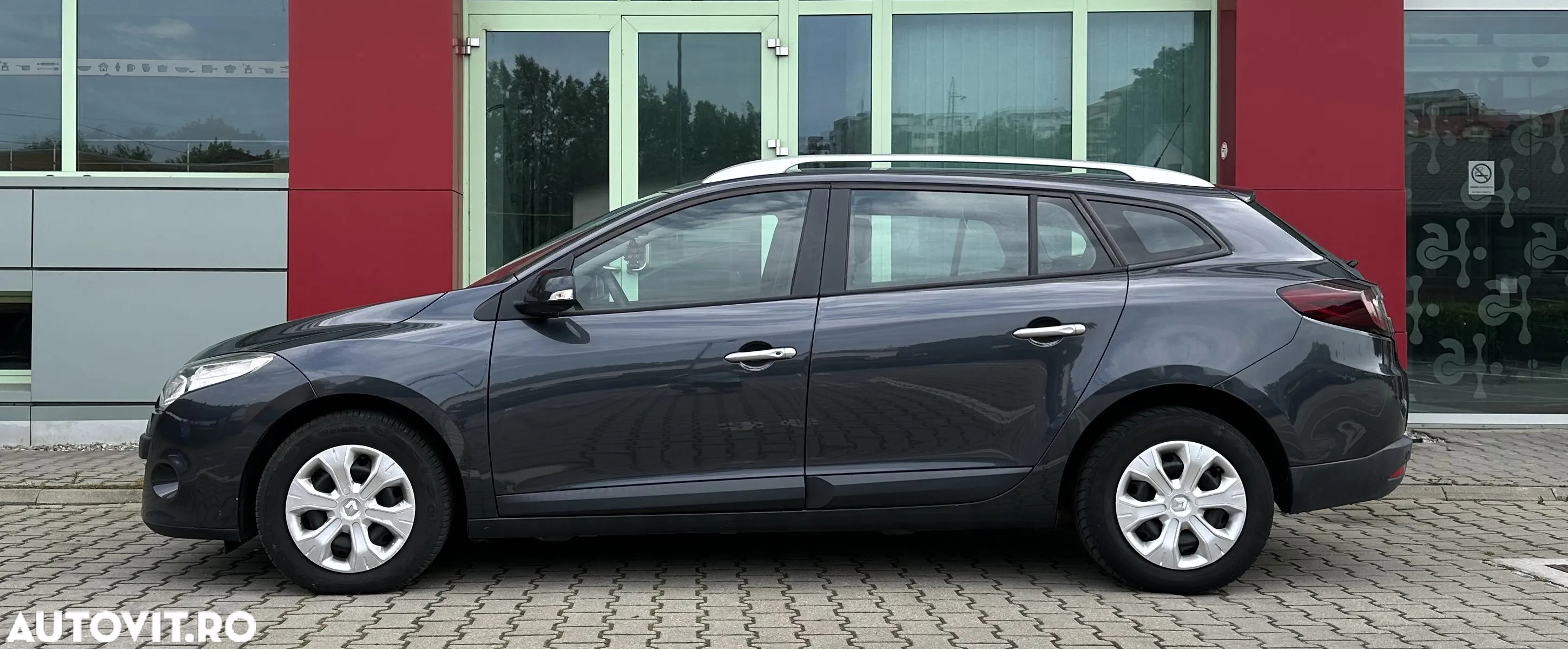 Renault Megane - 24