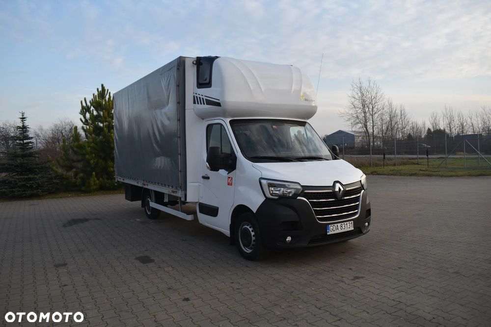 Renault Master - 10