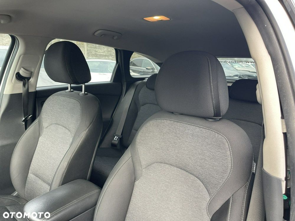 Hyundai i30 1.5 DPI Comfort - 11