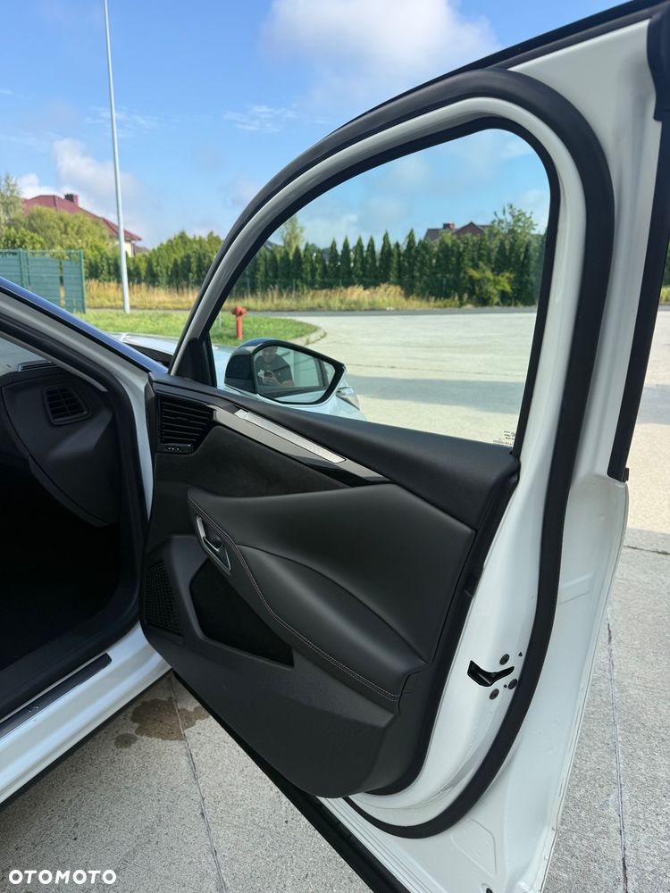 DS Automobiles DS 4 1.6 E-Tense Performance Line + - 34