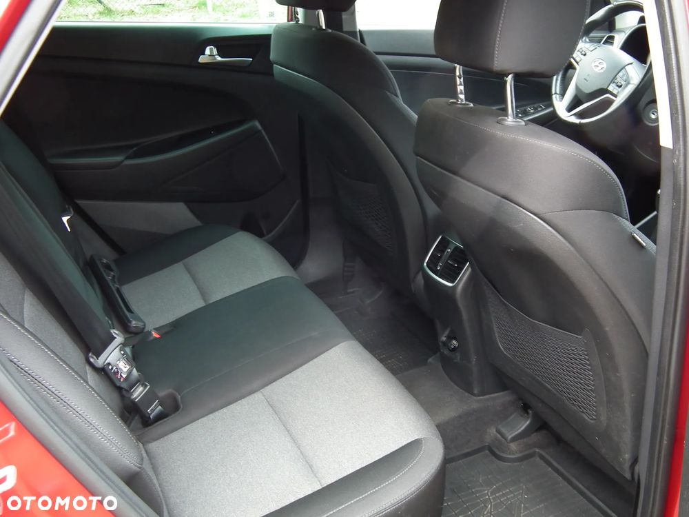 Hyundai Tucson 1.6 GDi Comfort 2WD - 23