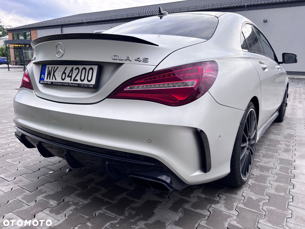 Mercedes-Benz CLA - 16