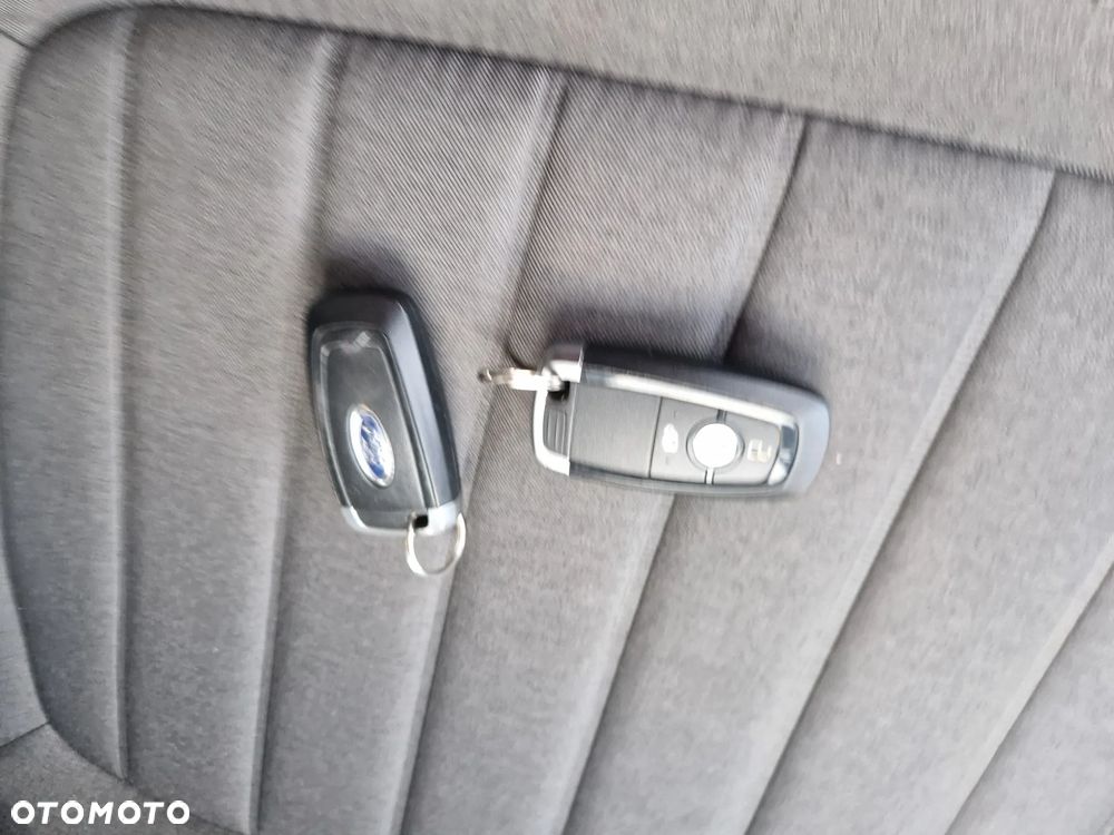 Ford Tourneo Connect - 27
