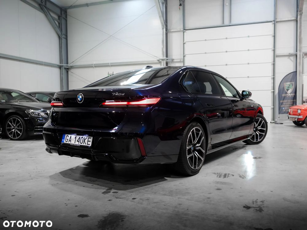 BMW Seria 7 740d xDrive sport - 11