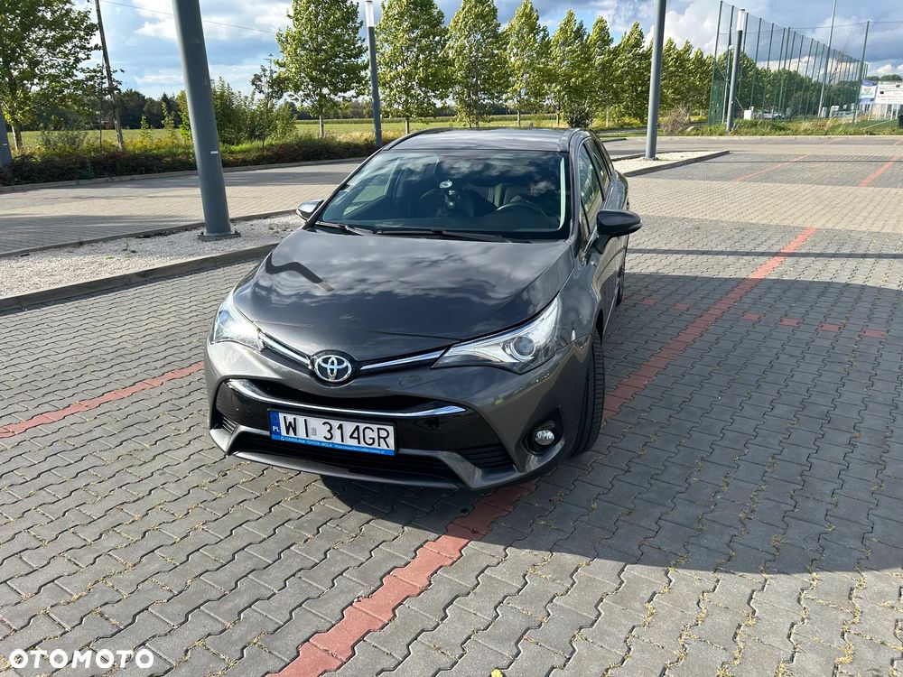Toyota Avensis 2.0 Prestige MS - 10