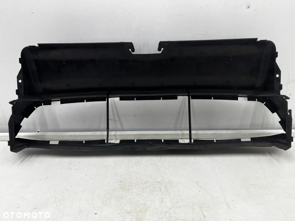 Osłona chłodnicy BMW M3 F80 M4 F82 F83 14-21r. DOLNA kierownica powietrza pasa przedniego wlot inter - 11