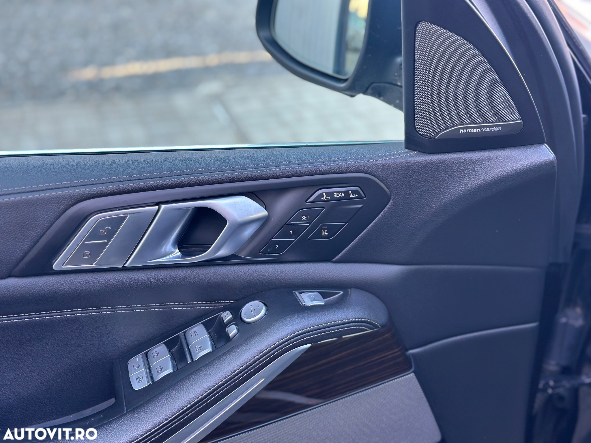 BMW X7 xDrive40i - 17