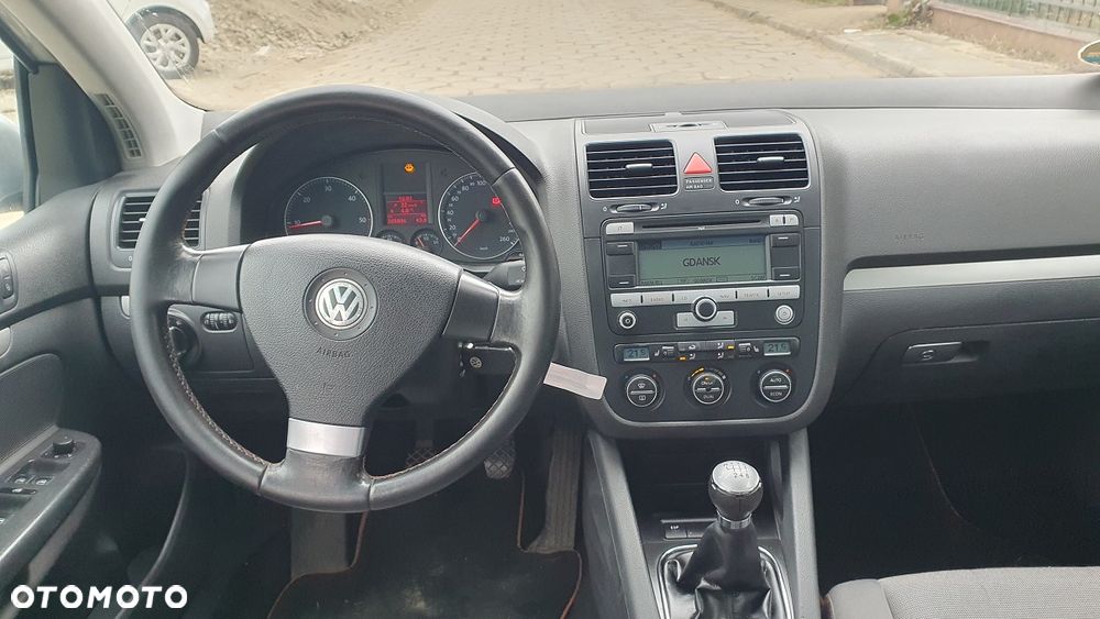 Volkswagen Golf 1.9 TDI DPF Goal - 9