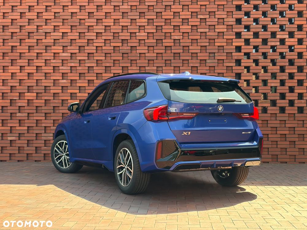 BMW X1 sDrive18i sport - 7