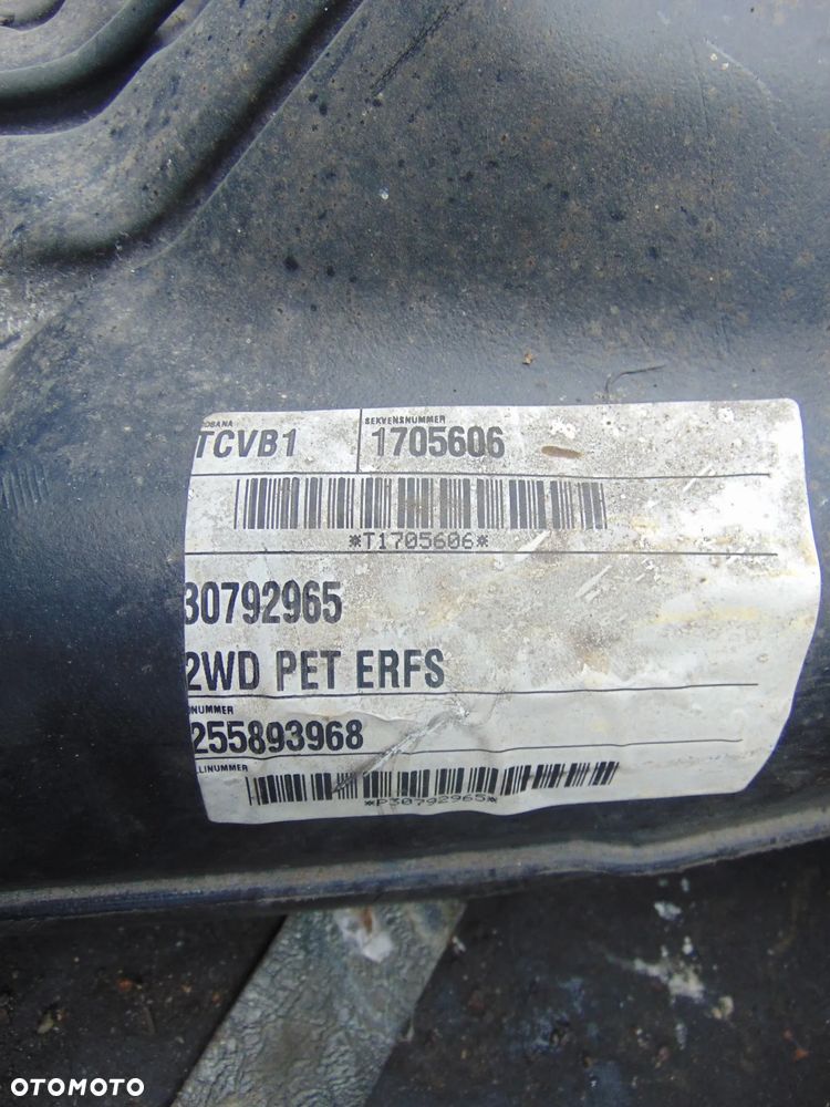 Zbiornik Paliwa Volvo s80 2,4 Turbo - 3