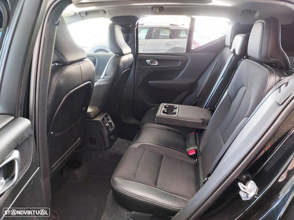 Volvo XC 40 1.5 T5 PHEV Momentum Plus - 21