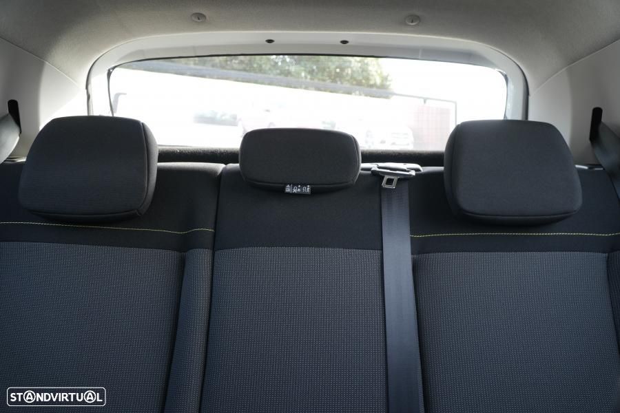 Citroën C3 1.2 PureTech Shine - 15
