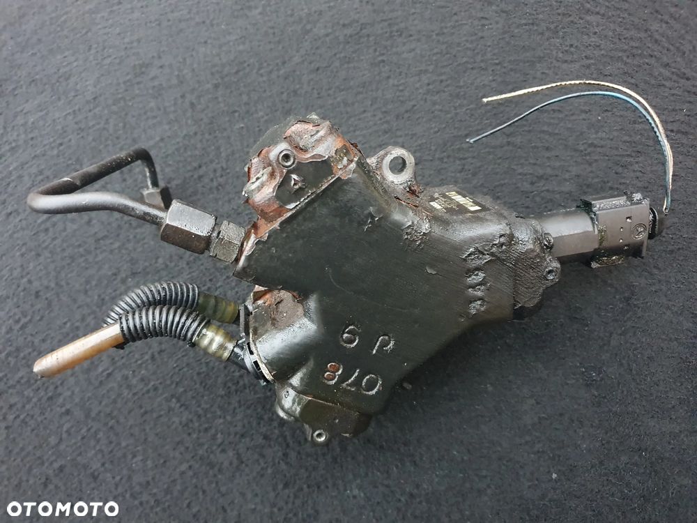 SMART FORTWO 0.8CDI 800 POMPA WTRYSKOWA 0986437019 BOSCH - 2