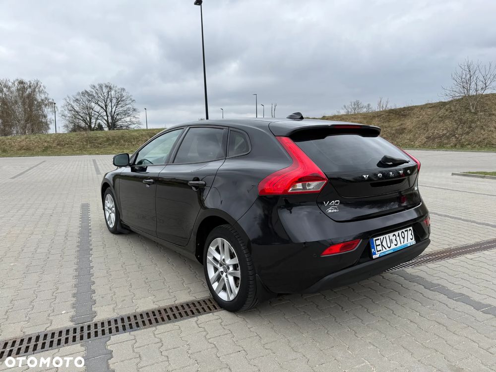Volvo V40 D2 Momentum - 5