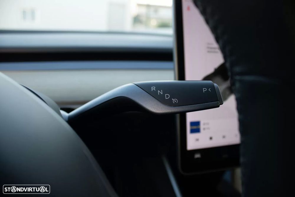 Tesla Model 3 Standard Range Plus RWD - 31