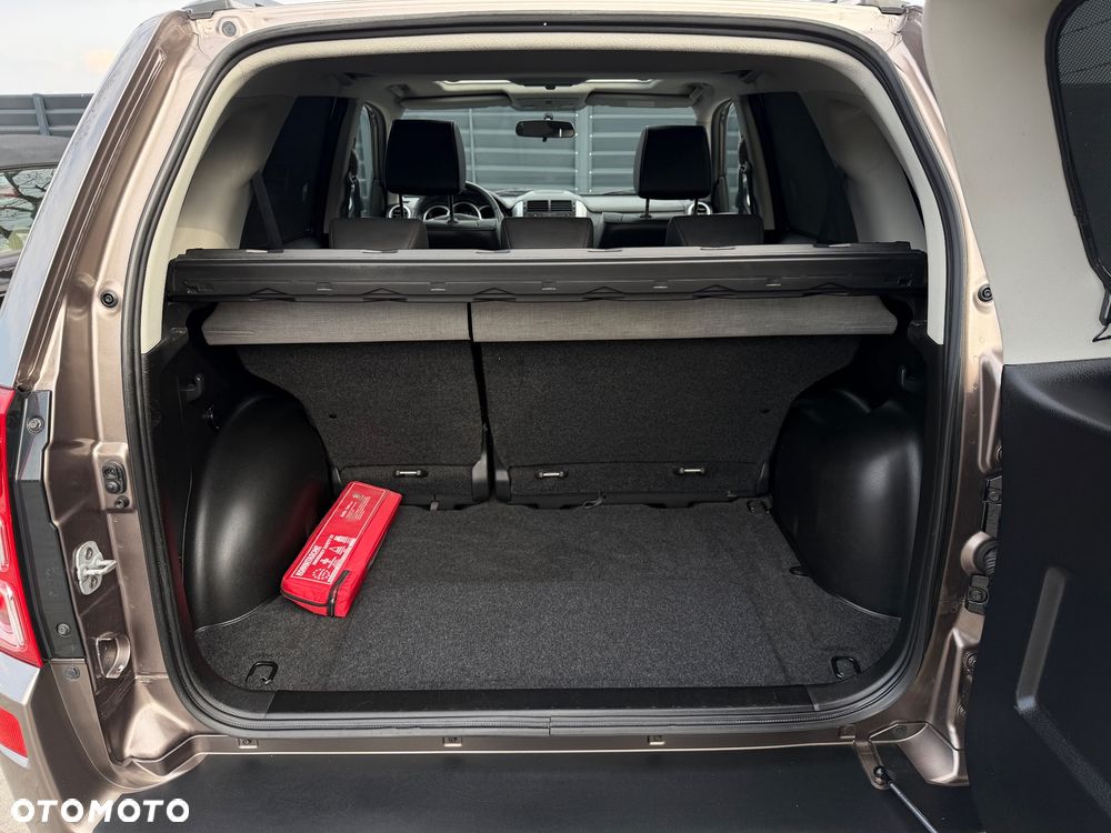 Suzuki Grand Vitara 1.9 DDiS Premium EU5 - 30