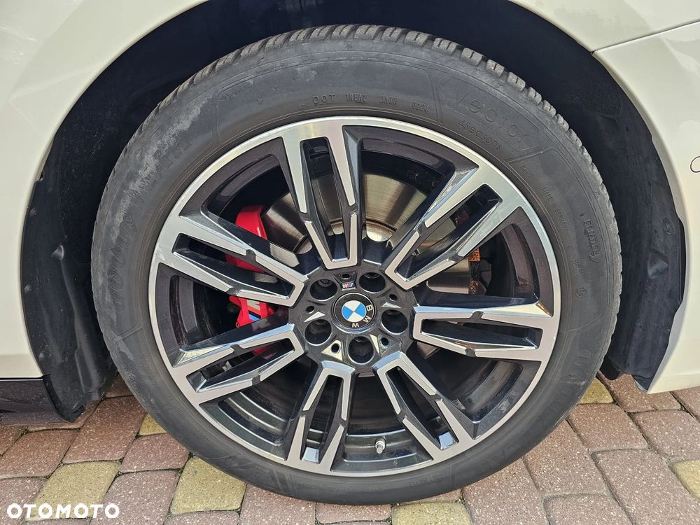 BMW Seria 5 520d xDrive - 13